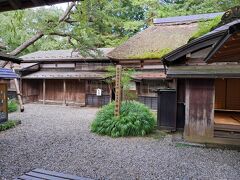 角館歴史村・青柳家の武家屋敷と庭園です。
秋田県指定史跡に指定されている歴史ある屋敷です。