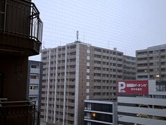 ■２０２３年２月１３日（月）

「熊本」３日目最終日のスタートです。

ＡＭ７時に起床。窓の外を見ると、残念ながら小雨模様です、、、