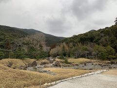 旧金石城庭園
復元された国指定名勝 旧金石城庭園
心字池
発掘調査で修復された庭園でよく手入れされたお庭でした