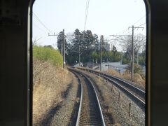 線形の良い複線電化の東北本線を快走･･･に見せかけて、結構ゆっくりめに走っている。臨時列車あるある。