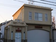 昭和10年築の旧高砂消防会館
昭和に入った建築なので少々凝った意匠