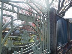 　三井寺の見学を終えて徒歩で琵琶湖疎水へ。