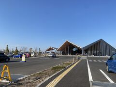 手賀大橋のたもとにある道の駅「しょうなん」
なぜ、しょうなん？という名前なのか気になりました...笑