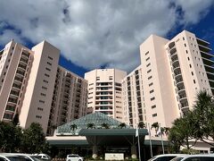 本日から3連泊する『オリエンタルホテル　沖縄リゾート＆スパ』
こちらに泊まるのは2回目です。