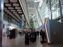 ロンドン ヒースロー空港 (LHR)