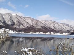 木崎湖が見えてきました。