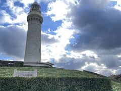 角島に上陸し、灯台
日本海を航行する船にとって重要な場所にある角島