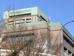 防衛省。未だに陸軍の跡を感じるエリア。