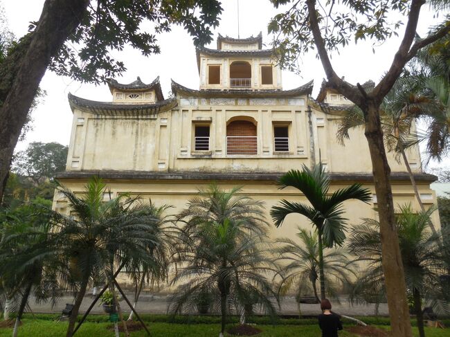 ハウラウ（後楼）。側近たちが利用していた建物です。