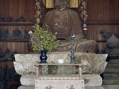 日本一大きい鉄の仏像だそうです。