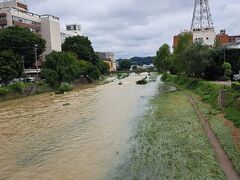 東北北部豪雨の影響でしょうか…
北上川の水位がかなり上がって来ています。