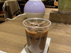 12時半過ぎ、高崎駅ビル内タリーズコーヒーで一息。