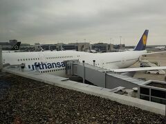 この出雲の旅行記は、なぜかフランクフルトから始まります。
写真のジャンボ機に乗って、東京に向かいます。今年／コロナまん延後３度目の帰国です。
