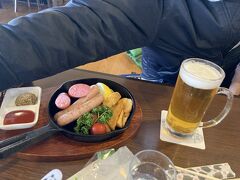 お父さんは昼からビール！！
