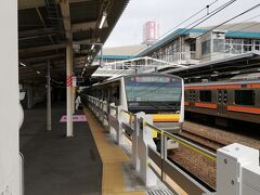 JR府中本町駅に着きました。
電車の中で少し寝られるかと思いましたが眠れませんでした。