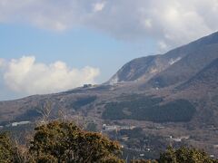 ・・程なくしたら、遠くに箱根・大涌谷が見えました。