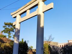 前回は鹿児島中央駅にやってきました。そこから歩いて照国神社にやってきました。今日の宿はこの眼の前です。