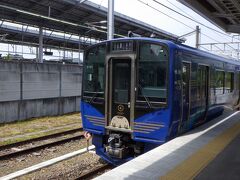 軽井沢駅
JR（新幹線）よりしなの鉄道に乗換え、御代田に向かう。