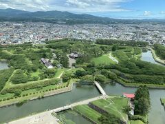 五稜郭タワーにのぼりました。
ずっと来てみたかった五稜郭に来れて嬉しかったです！