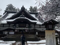 帰りに、気になっていた尾崎神社を通りました。