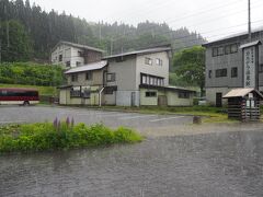 とうとう、雨が土砂降りに。
ひゃーーー！