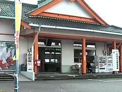 JR紀勢本線の那智駅ですが、ここは無人駅みたいです。
