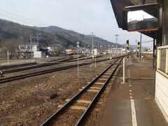 本日津山駅スタート。留置線にはディーゼルカーが多数！良いですねぇ。駅から少し行けば津山鉄道記念館があります。懐かしい車両が多数保存されてます。今回は時間の関係でパス。
このまま津山線で岡山駅へ向かいます。けどまたしても乗ったのはｷﾊ120。乗る前に乗車車両を写真撮ったと思ったら保存されてませんでした！笑