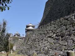 そして、松山城の天守を目指します！