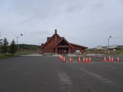 この日の最初の目的地である豊富温泉のオープンまで時間があったので、幌延にあるトナカイ牧場へ行くことに

