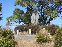 関門海峡のきれいな景色が見られると思って日和山公園に登ってみました。