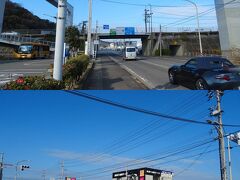 昨日と同じように、
小鳴門橋バス停まで歩いていくヨ。