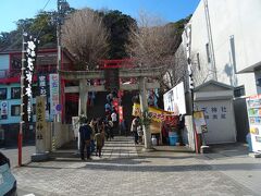 と見せかけ目的の場所はこっち、
徳島眉山天神社だヨ。