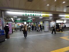 ＪＲ目黒駅から山手線に。

山手線なんて、久々～。