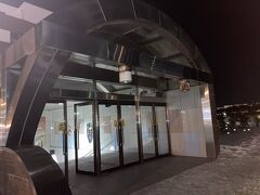 釧路駅からタイムマシンに乗る。
ここが入口。