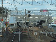 2022.12.27　糸崎ゆき普通列車車内
己斐の地名が随所に残る西広島駅。