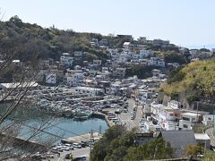 　　上から眺める、日本のアマルフィ
　　今から、あの集落に突入

　　迷路のような細い路地道探検します

　☆*:.｡. 散策～夕焼けまで！へ 続く.｡.:*☆
