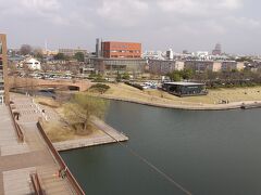 富岩運河環水公園