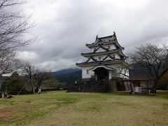宇和島城は現存12天守の1つです。