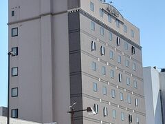 飛び石連休に＋１の有給休暇を取って向かった静岡・愛知方面の観光。

有給休暇は飛び石の真ん中ではなく、飛び石の前なのです。
で、飛び石の真ん中の平日はどうしたかというと・・・ワーケーション。

ホテルクエスト清水さんを日曜から火曜まで２泊取り、月曜日はホテルで仕事をしました。