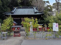 少彦名神社。

医療・薬業の守護神であるとともに、御酒の神・芸能の神としても知られるのだとか。