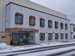 ◇　2023.2.20（月）
[エリア] 北海道/函館
[店名] レストラン雪河亭
[食べたもの] 
＊明治の洋食 & カレーセット　2,970yen
＊函館ガラナ　440yen
[情報] 
公式HP：https://gotoken1879.jp/
[訪問時間] 11:15（OPENは11:30）
[待ち時間] なし
[混雑具合] ★★☆（次々にお客さんがやってきた）
[私的チェックポイント]
＊接客：★★★（つかず離れず◎）
＊食事：★★★（どれも美味しい♪）
＊居心地：★★★（店内は比較的静かでゆったりできる）
（個人的な評価ですのでご了承ください）
[備考] 早めに行ってもロビーでOPENまで待つことが可能