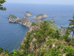 白島展望台。周囲を散策すると岬をいろいろな角度から見ることができました。新たな発見。