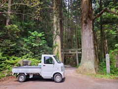 次は壇鏡の滝。