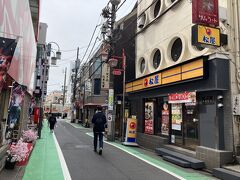 久々に松屋で朝定食しよ
自由が丘北口すぐの松屋に