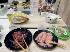 千葉旅行３日目の朝食は、「ベッセルイン千葉駅前」の朝食ビュッフェ。千葉丼なる海鮮丼がメインのようです。

