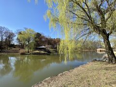 古河公方公園を訪れるのは初めてですが、のんびりしていてなかなか良い場所でした。