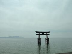 白鬚神社の鳥居

車を走らせながら助手席から写したけど
素敵‥

みんなが写真を撮りたくなるのも分かる