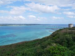 来間大橋など綺麗な景色と美しい海が広がっています
宮古島観光協会（https://miyako-guide.net/spots/spots-858/）