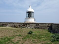 おお、白い灯台です。