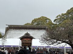 1月25日☃️
太宰府天満宮へお参り
この日は初天神！
正面から写真を撮れなかったのが残念ですが、知らずにイベントを見られるのはラッキー♪